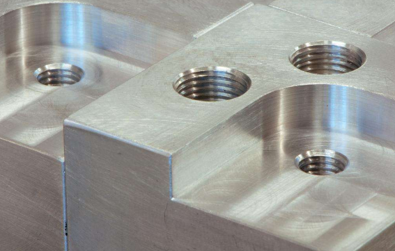 砂纸和抛光膏在金属抛光中的使用技巧